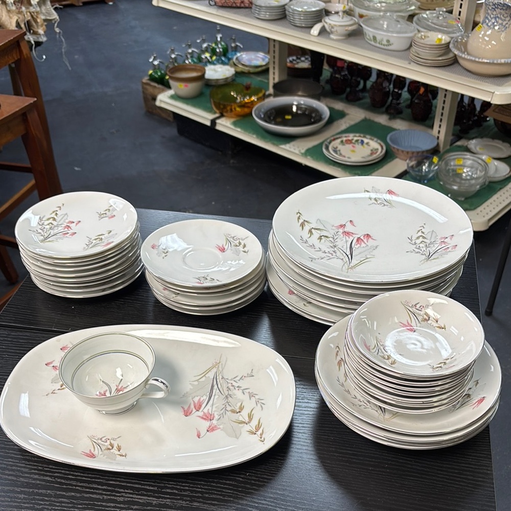 Royal Duchess Bavaria Germany Fine China - Incomplete Set